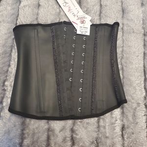 Size 30 XXS waist trainer